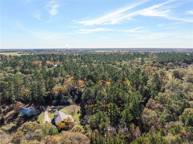 10845 Deer Ridge Road, Bedias, TX 77831