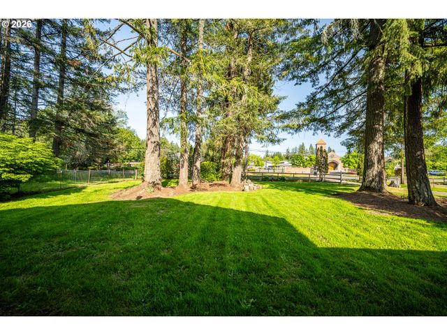 25264 E BOLTON Rd, Veneta, OR 97487