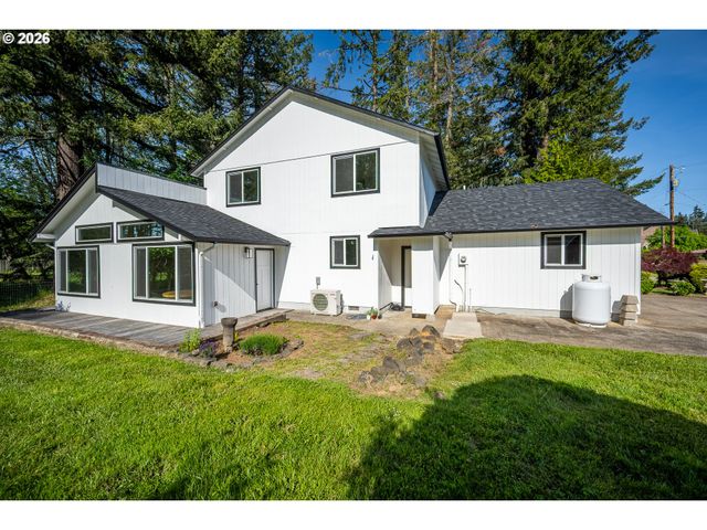 25264 E BOLTON Rd, Veneta, OR 97487
