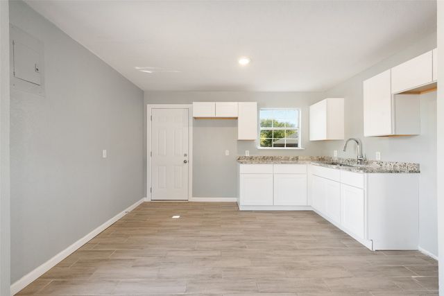 3700 Kimbo Road, Fort Worth, TX 76111