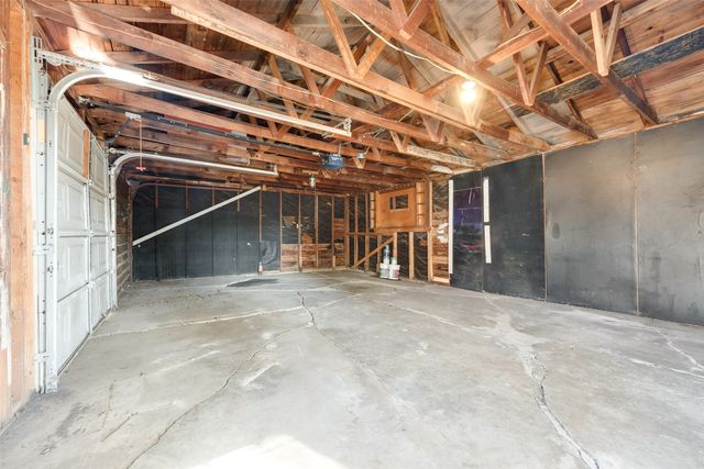 3700 Kimbo Road, Fort Worth, TX 76111