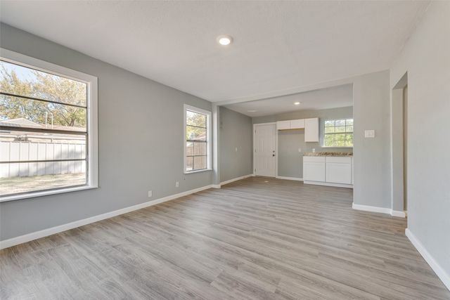 3700 Kimbo Road, Fort Worth, TX 76111