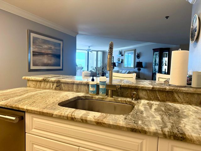 3120 N Highway A1a 402, Fort Pierce, FL 34949