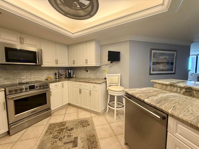 3120 N Highway A1a 402, Fort Pierce, FL 34949