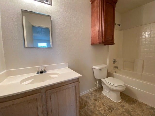 5413 Emmeryville Lane, Fort Worth, TX 76244