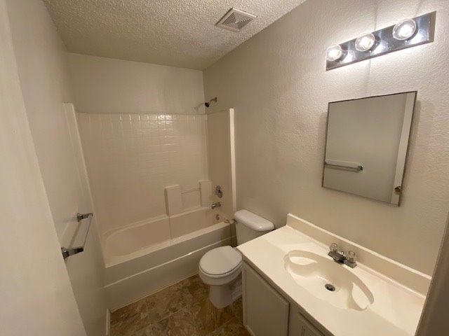5413 Emmeryville Lane, Fort Worth, TX 76244
