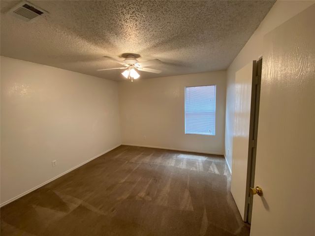 5413 Emmeryville Lane, Fort Worth, TX 76244