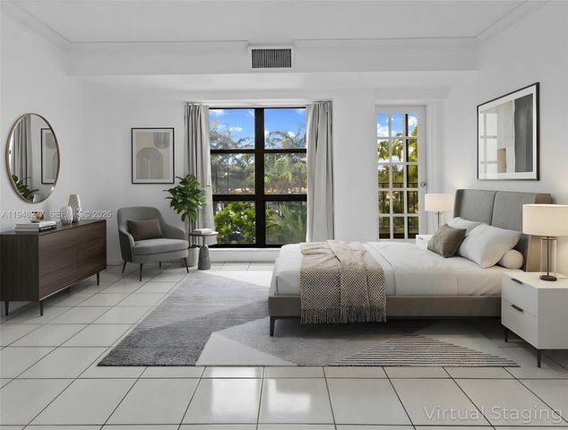 77 Crandon Blvd 3C, Key Biscayne, FL 33149