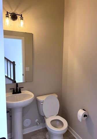 9268 Larimar Trail, Eden Prairie, MN 55347