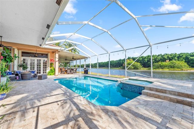 1470 Victoria Isle Dr, Weston, FL 33327