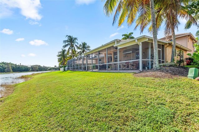 1470 Victoria Isle Dr, Weston, FL 33327