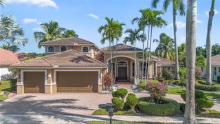1470 Victoria Isle Dr, Weston, FL 33327
