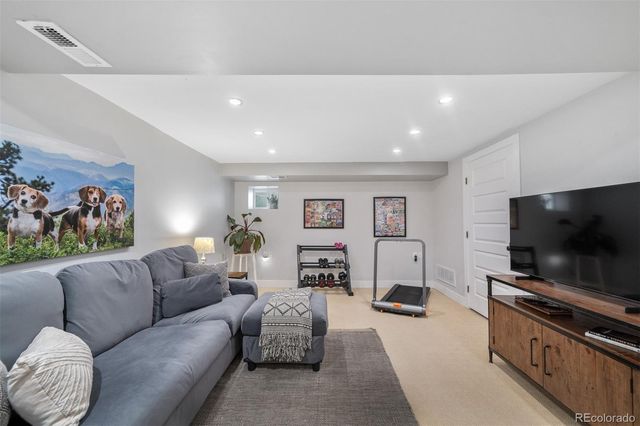 349 S Grant Street, Denver, CO 80209