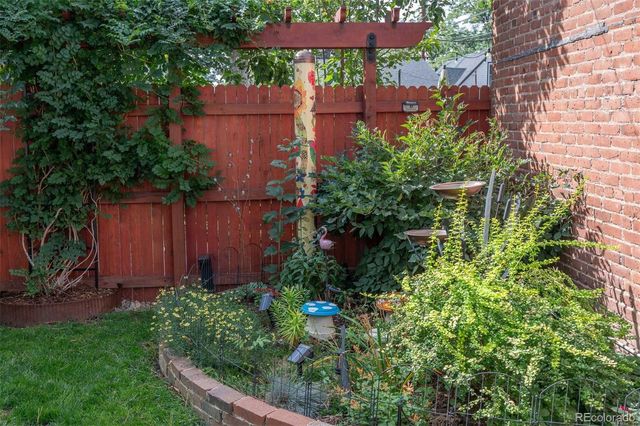 349 S Grant Street, Denver, CO 80209