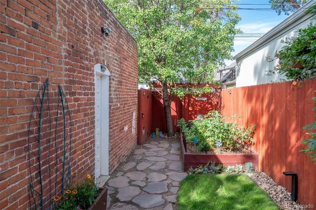 349 S Grant Street, Denver, CO 80209