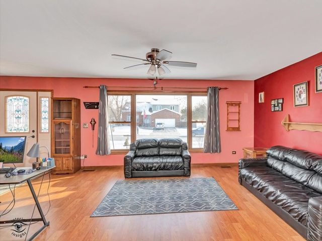 618 Mendota Lane, Romeoville, IL 60446