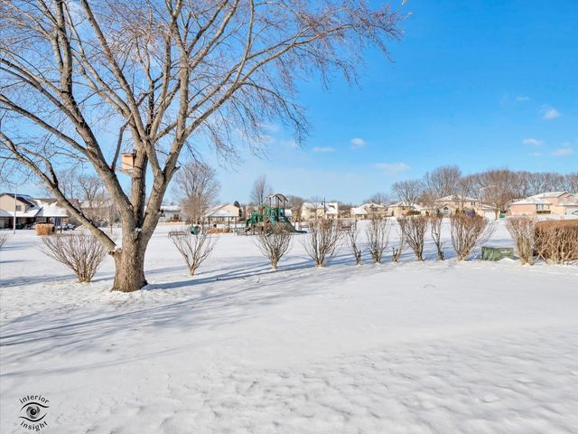 618 Mendota Lane, Romeoville, IL 60446