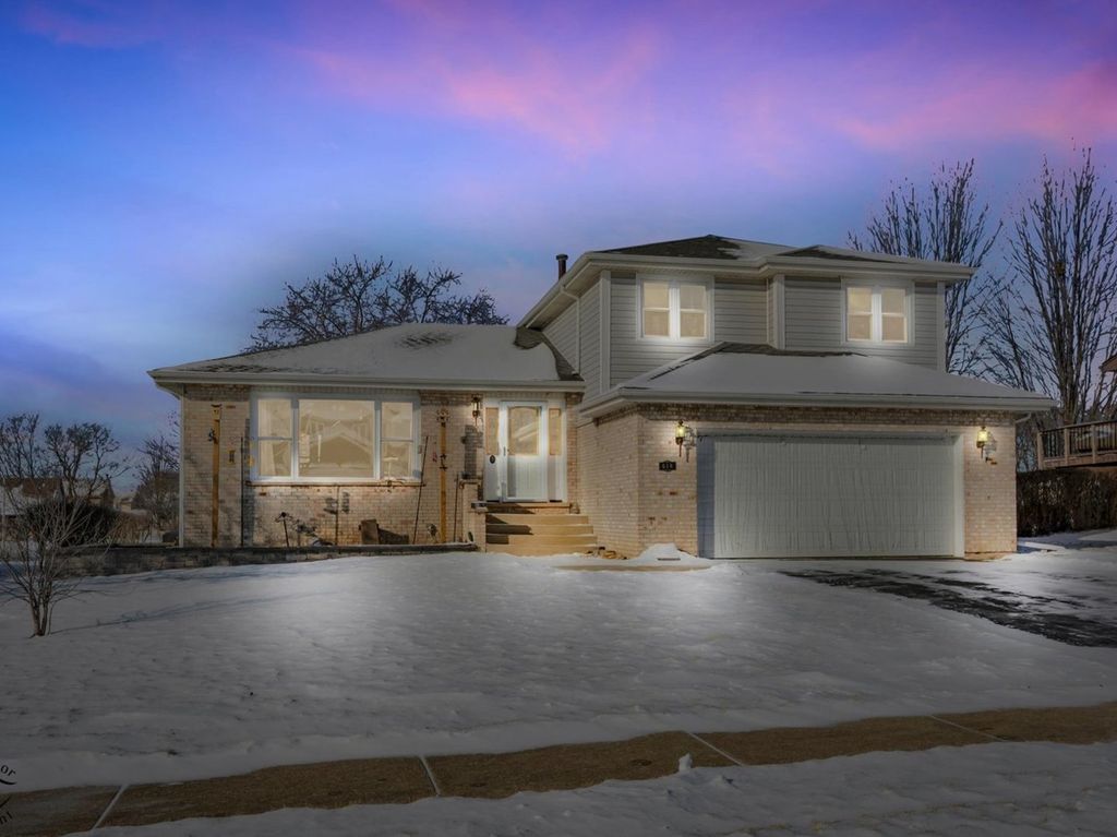 618 Mendota Lane, Romeoville, IL 60446