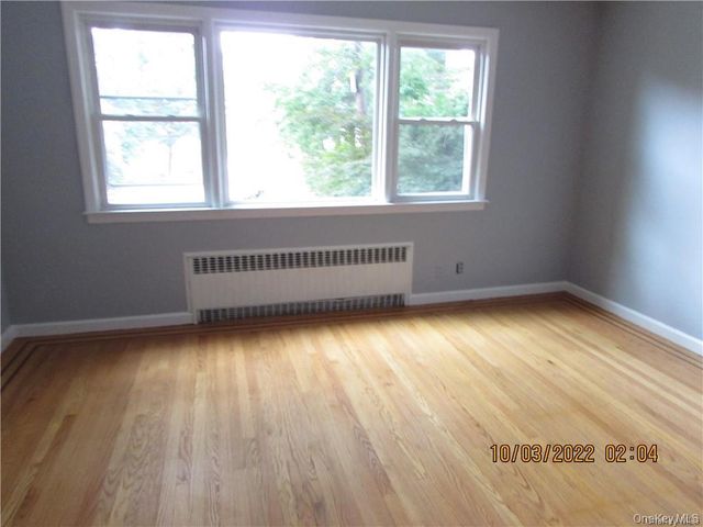 82 Laurel Place 1, Yonkers, NY 10704