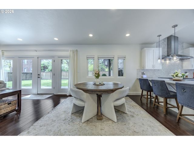 1359 HAMMOCK St, Eugene, OR 97401