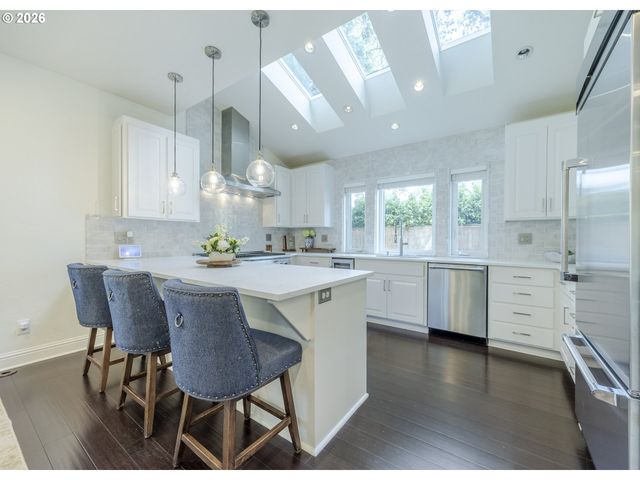 1359 HAMMOCK St, Eugene, OR 97401