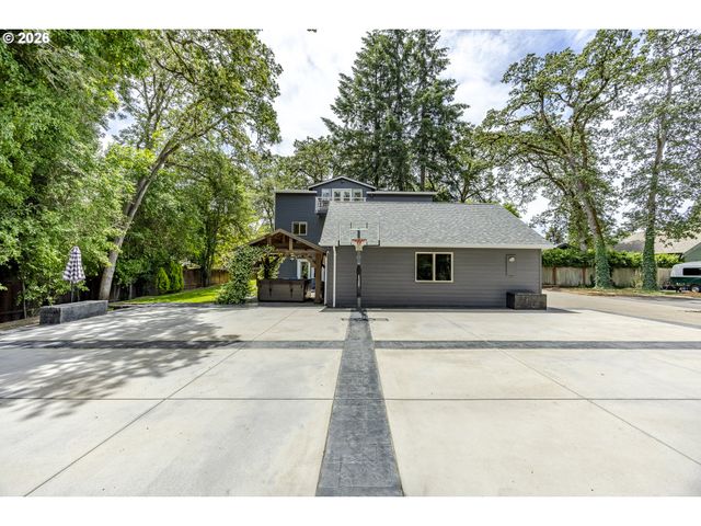 1359 HAMMOCK St, Eugene, OR 97401