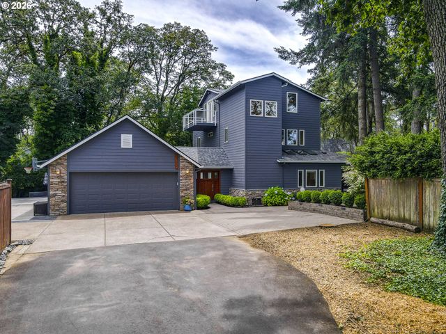 1359 HAMMOCK St, Eugene, OR 97401