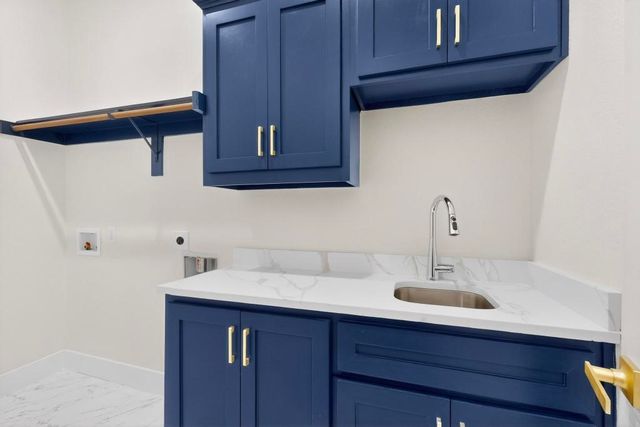 335 Cross Tie Ranch Road, Trinidad, TX 75163