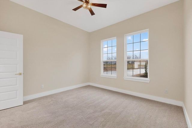 335 Cross Tie Ranch Road, Trinidad, TX 75163