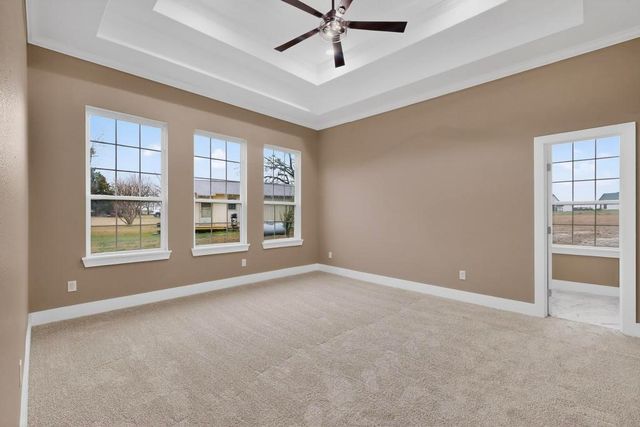 335 Cross Tie Ranch Road, Trinidad, TX 75163