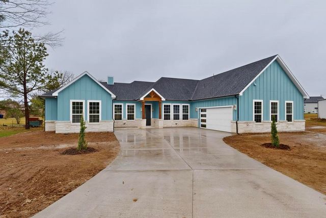 335 Cross Tie Ranch Road, Trinidad, TX 75163