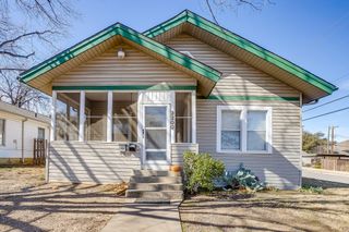 3200 Sandage Avenue, Fort Worth, TX 76109