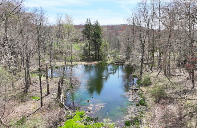 525 Burr Road, Southbury, CT 06488