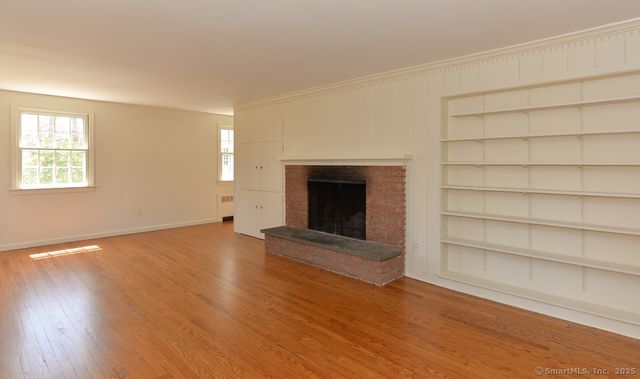 525 Burr Road, Southbury, CT 06488