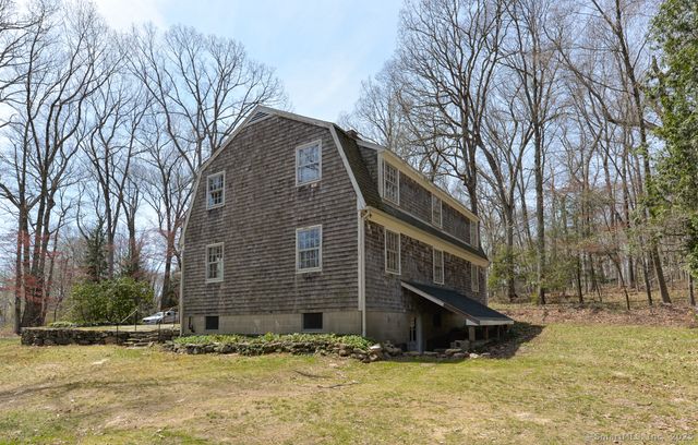 525 Burr Road, Southbury, CT 06488