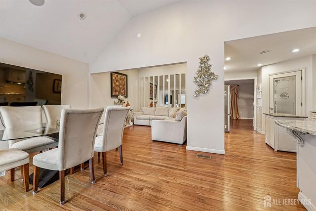 42 Colburn Road, East Brunswick, NJ 08816