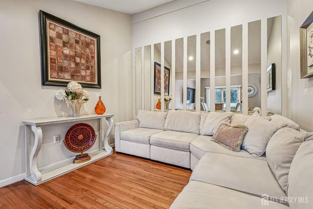 42 Colburn Road, East Brunswick, NJ 08816