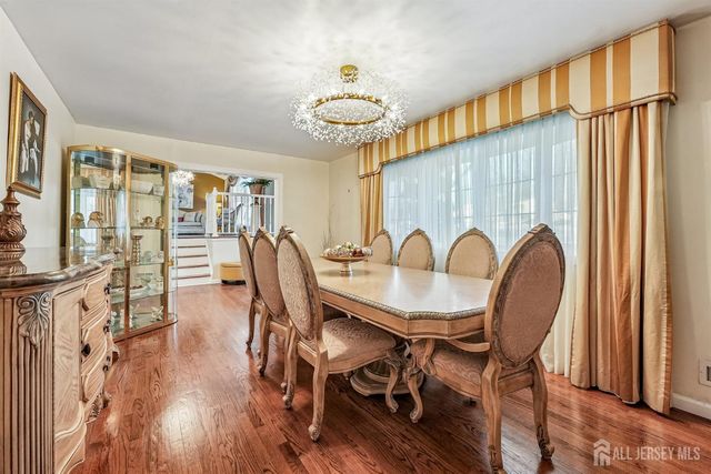 42 Colburn Road, East Brunswick, NJ 08816