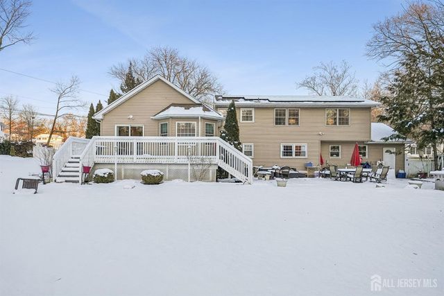 42 Colburn Road, East Brunswick, NJ 08816