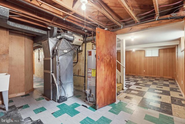 3824 LARCHWOOD RD, Falls Church, VA 22041