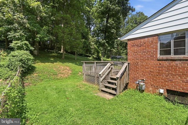 3824 LARCHWOOD RD, Falls Church, VA 22041