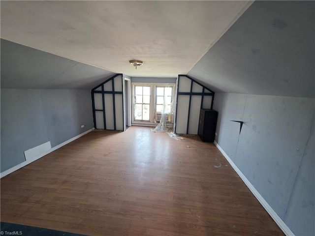 1216 Fieldcrest Road, Eden, NC 27288