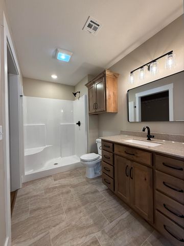 2010 Quincy Street, Joplin, MO 64801