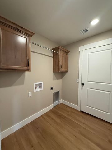 2010 Quincy Street, Joplin, MO 64801