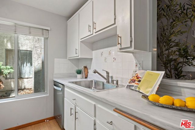 13102 Summertime Lane, Culver City, CA 90230
