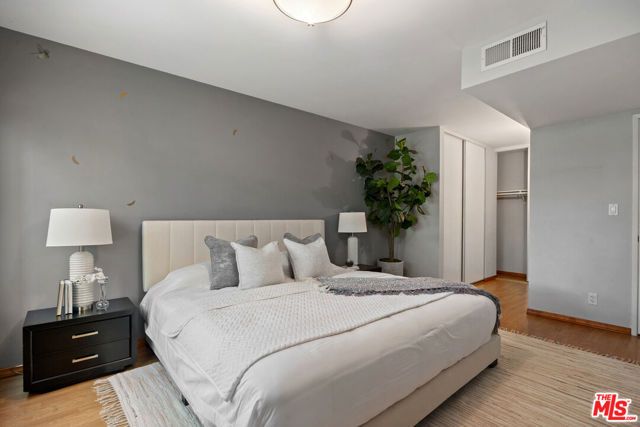 13102 Summertime Lane, Culver City, CA 90230
