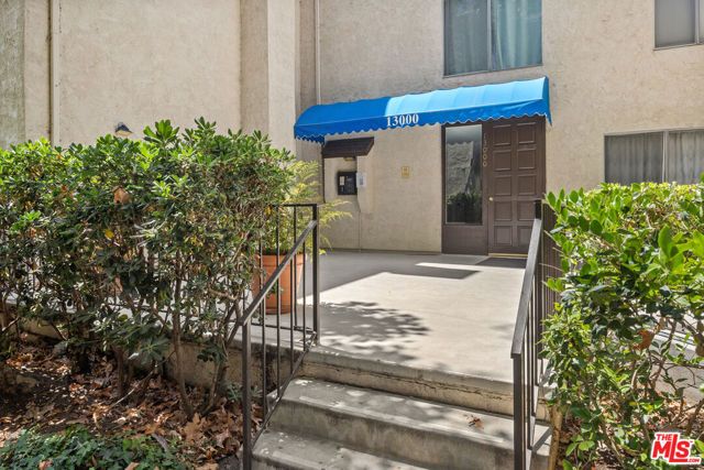13102 Summertime Lane, Culver City, CA 90230