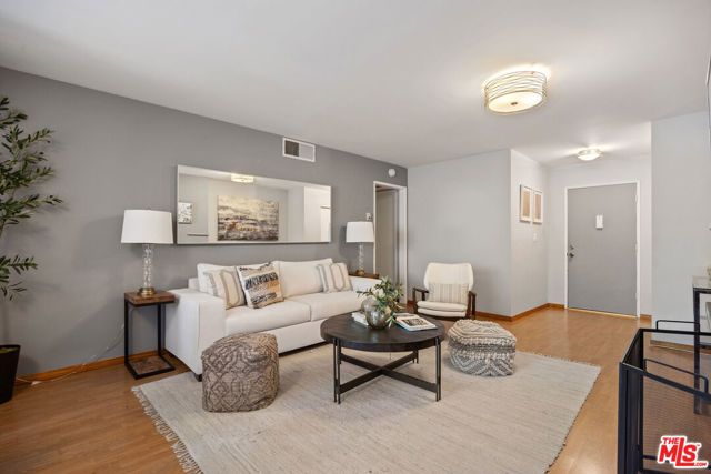 13102 Summertime Lane, Culver City, CA 90230