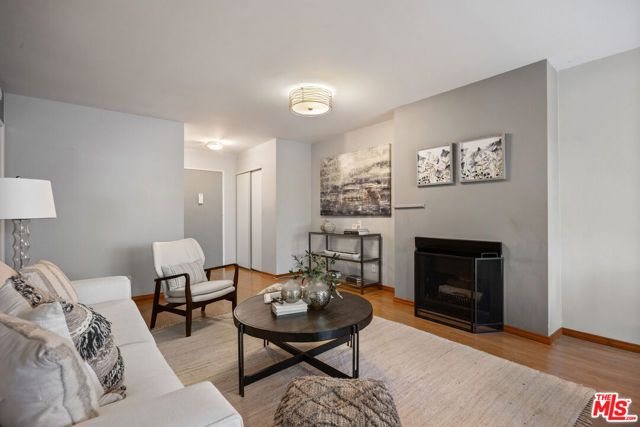 13102 Summertime Lane, Culver City, CA 90230