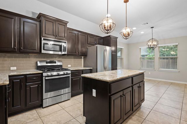 2419 Sweetwater LN, Cedar Park, TX 78613